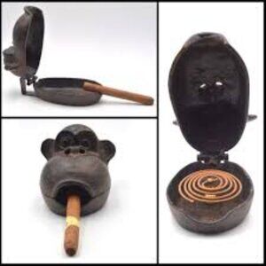 Monkey Ashtray
